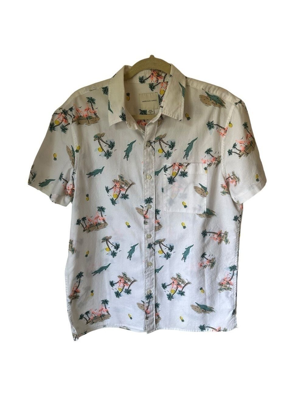 American Eagle Tropical Beach Flamingo Print White Short Sleeve Button Down M - Picture 1 of 7